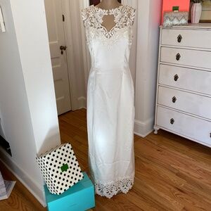 JESSICA MCCLINTOCK VINTAGE BRIDAL GOWN OFF WHITE - SIZE 10